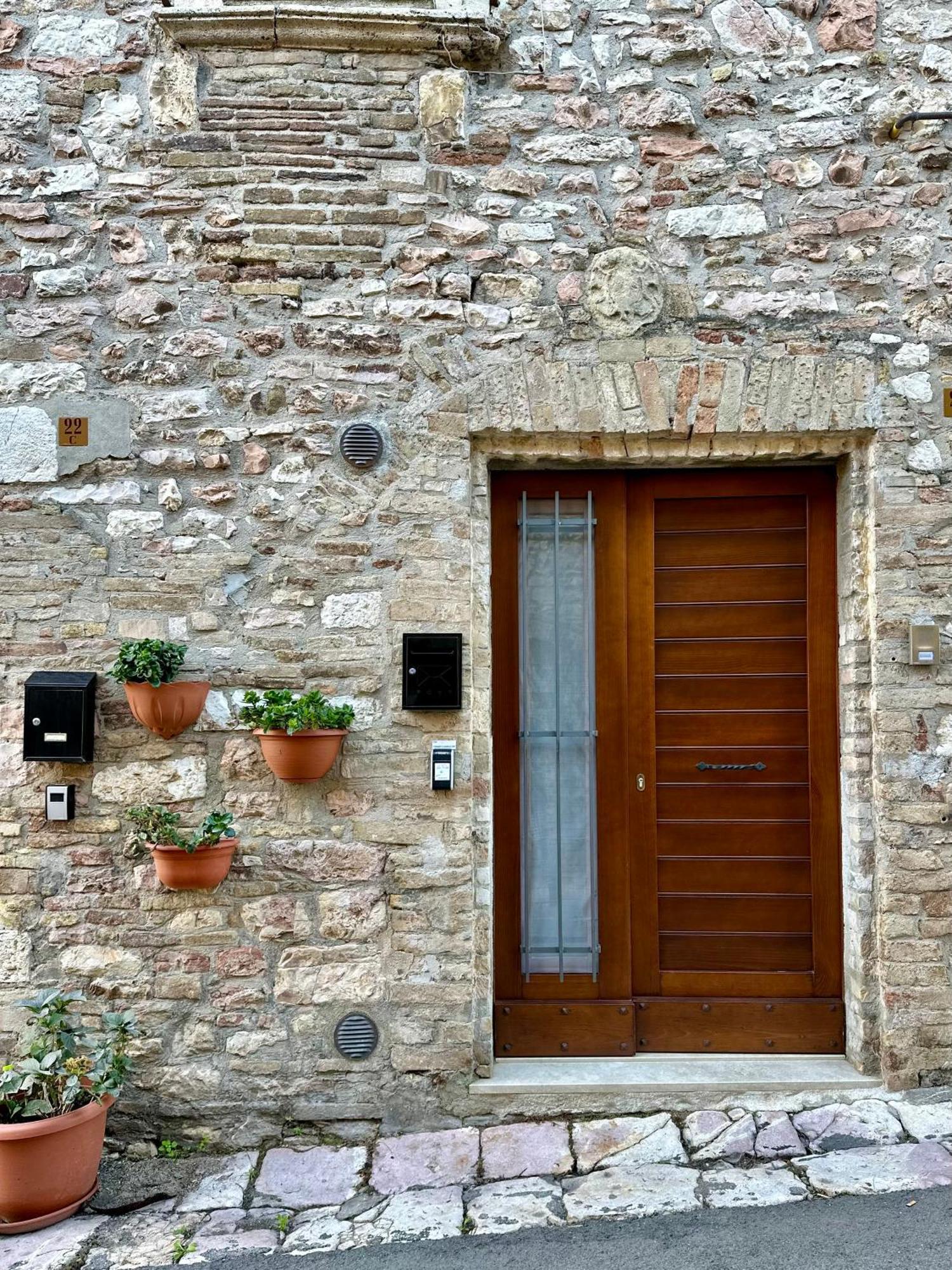 La Perla Di Tamara-Assisi Blu Apartment Exterior foto